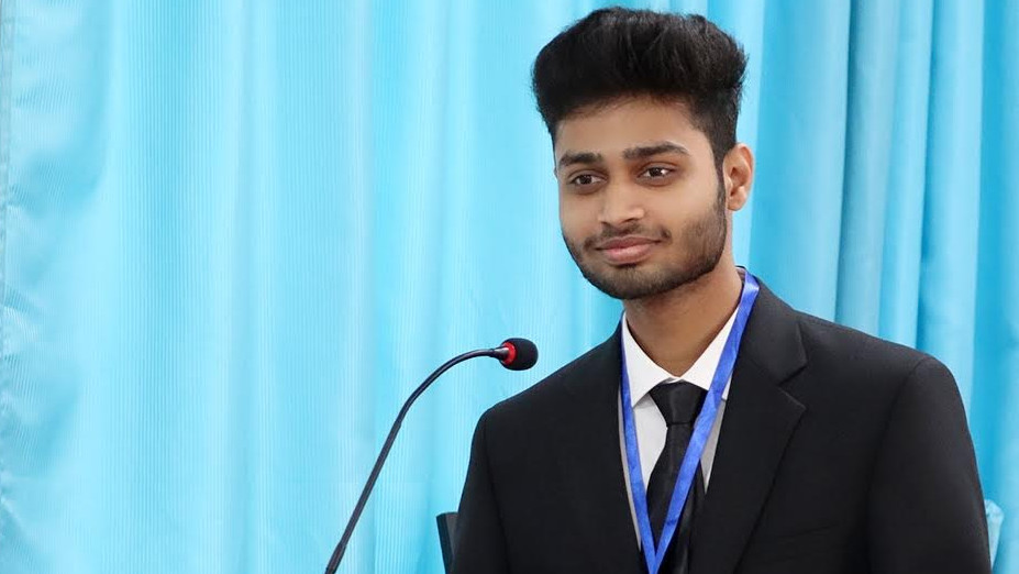 How Academic Background And Effective Communication Skills Helped Me During My Summer Internship - Akhilesh Mahajan, IIM Bodh Gaya