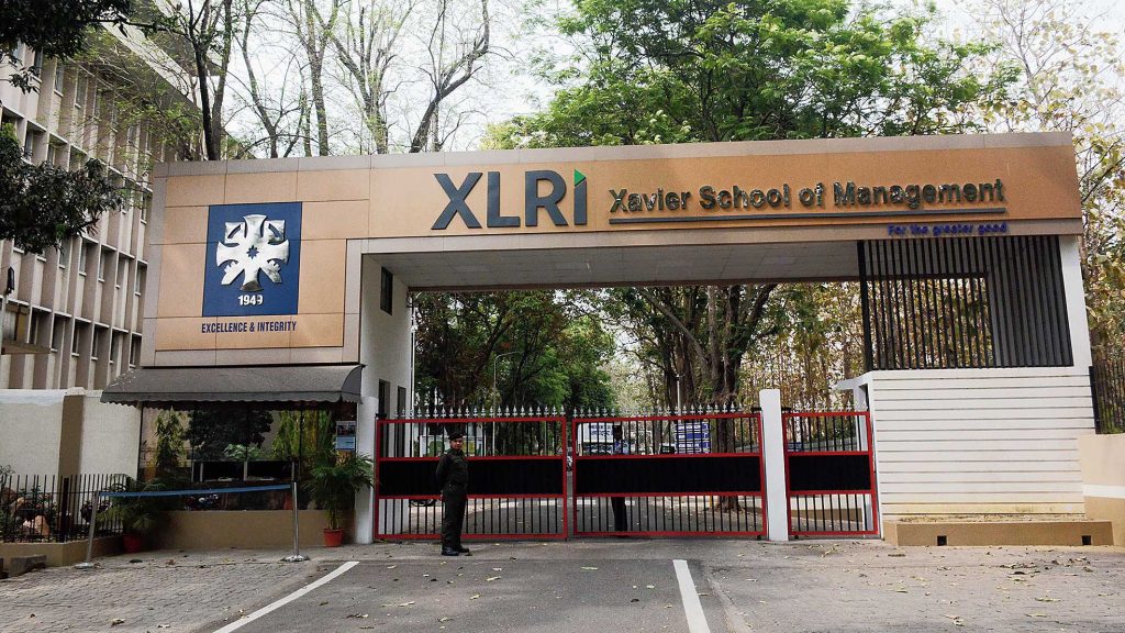 From 44%ile In Mock Test To 99.2%ile In XAT 2021 || How Aman Garg Aced The Decision Making Section