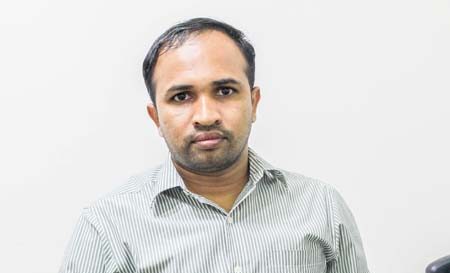 Meet The IIM Amritsar Prof. Whose "Energy Makes Even Online Classes Interesting"