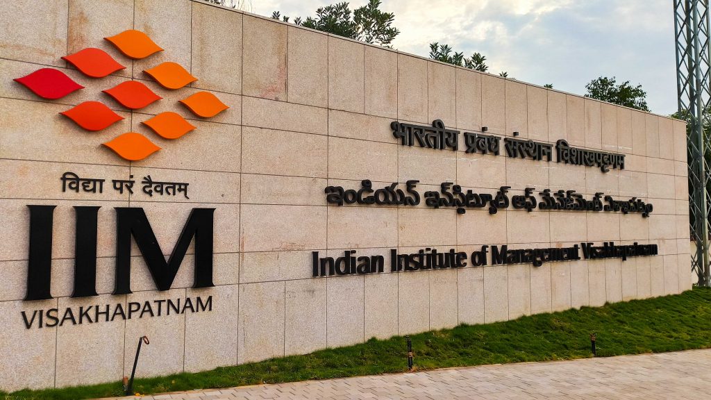 IIM Visakhapatnam Final Placements 2023 - Highest CTC Offered At INR 32 LPA
