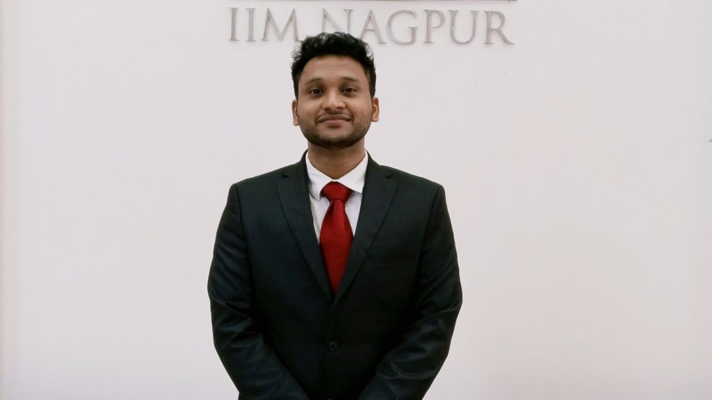 A Dream To Run Companies Ushered A Govt Employee To Be An IIM Student